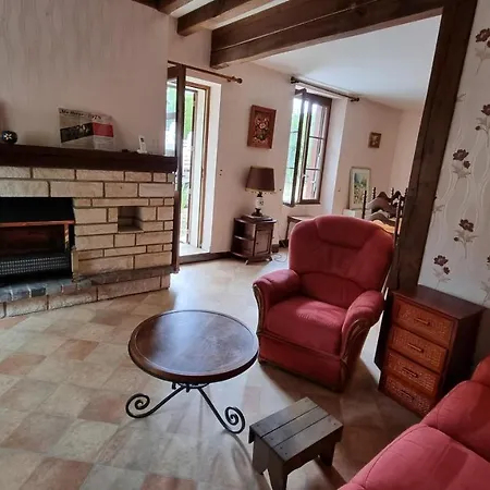 Holiday home Retro Au Domaine Le Colombier Dienville