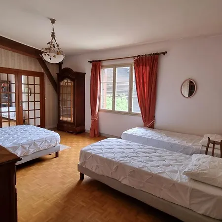 Holiday home Retro Au Domaine Le Colombier